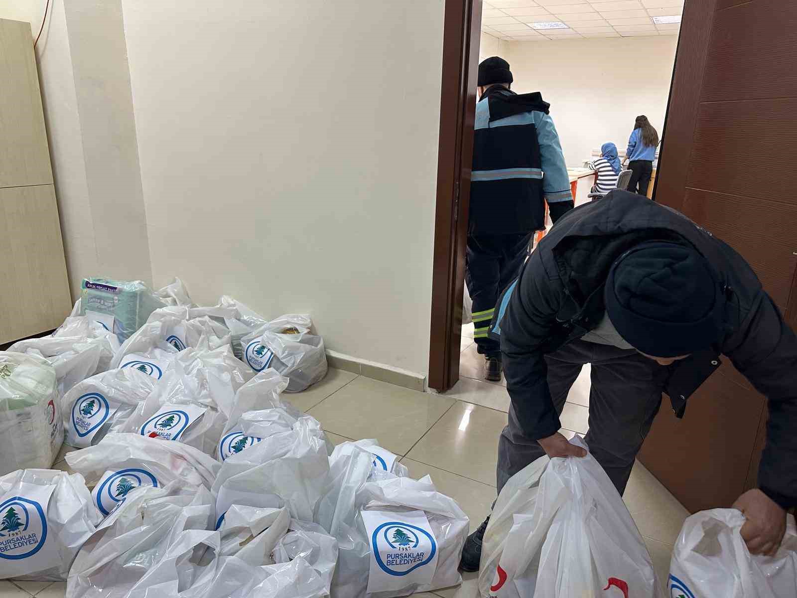 Pursaklar Belediyesi’nden Gazzeli ailelere yardım eli
