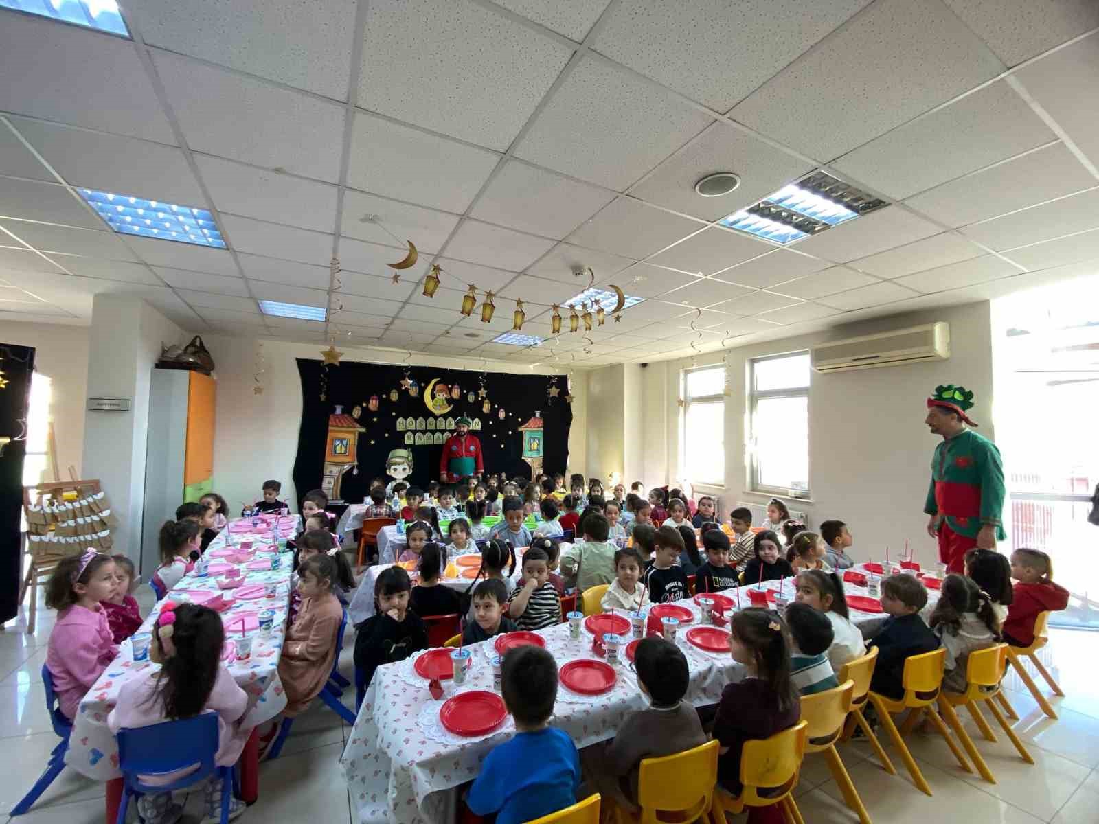 Pursaklar’da miniklerin tekne orucu heyecanı
