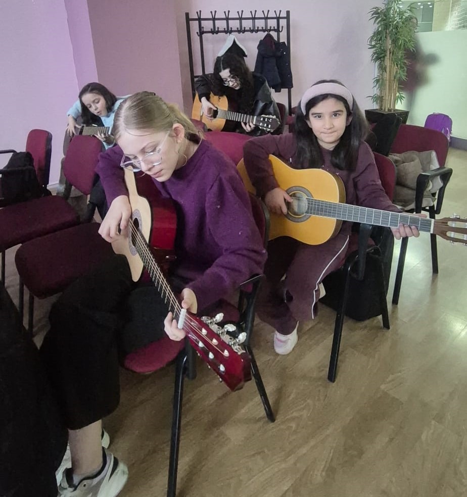 Pursaklar’da sanata olan ilgi büyüyor
