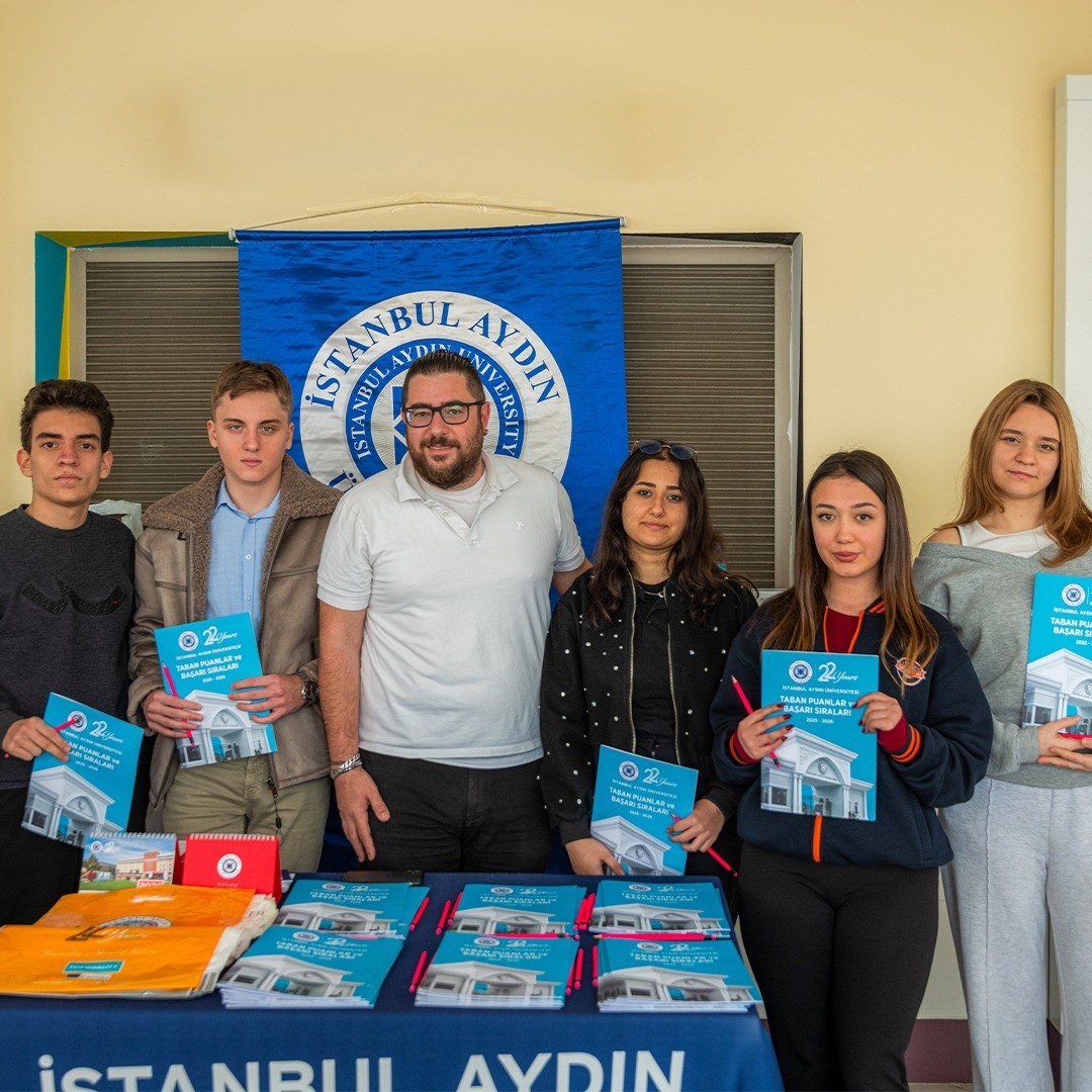 Radikal Okullarında kariyer günleri etkinliği düzenlendi
