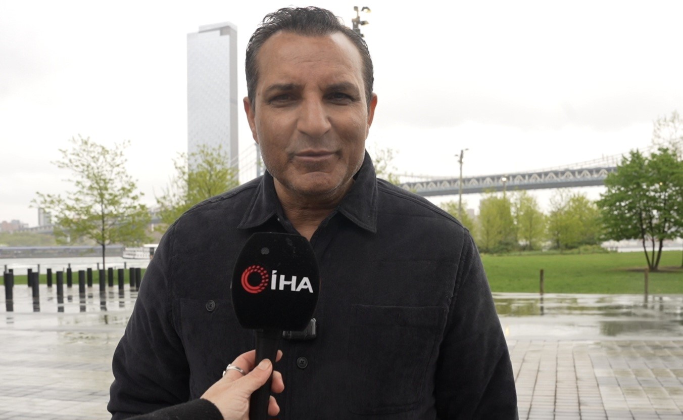 Rafet El Roman’dan New York’ta Milli Takım için yeni marş müjdesi
