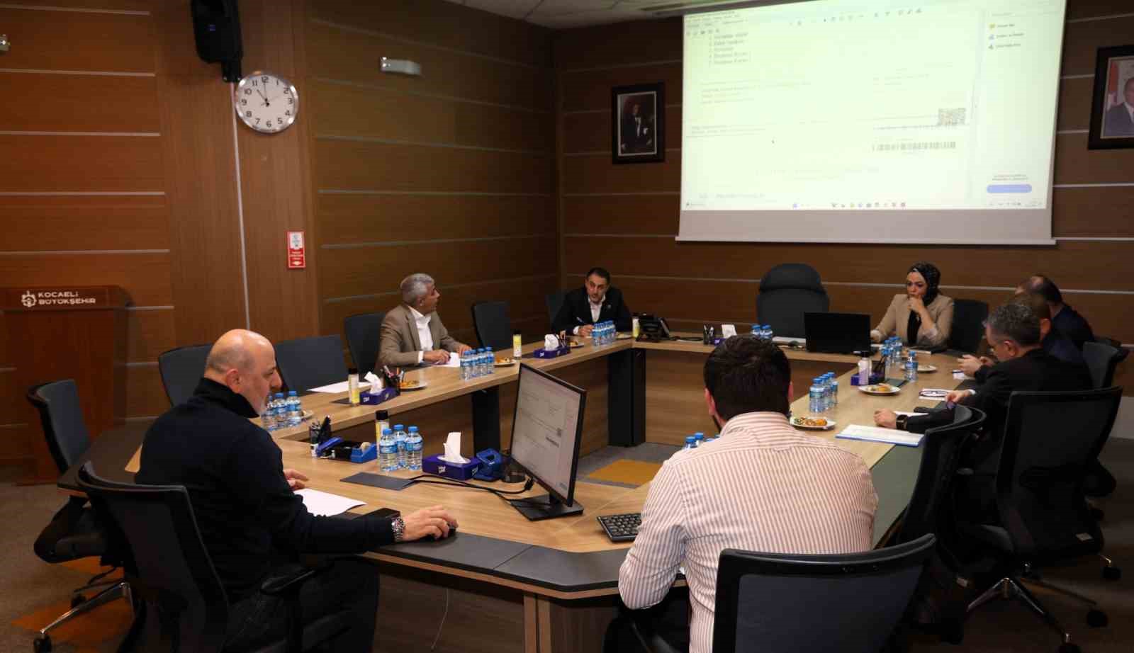 Ramazan ayı boyunca iş yerleri imsak vaktine kadar açık kalabilecek
