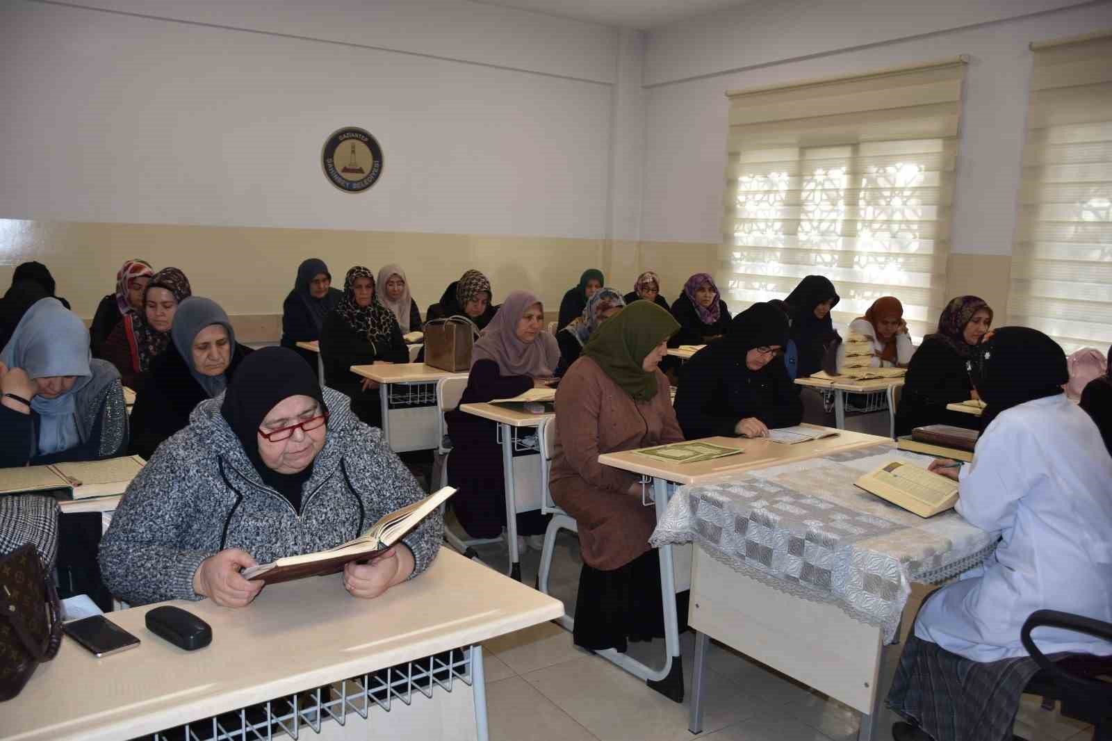 Ramazan ayında Kur’an kurslarına katılım arttı
