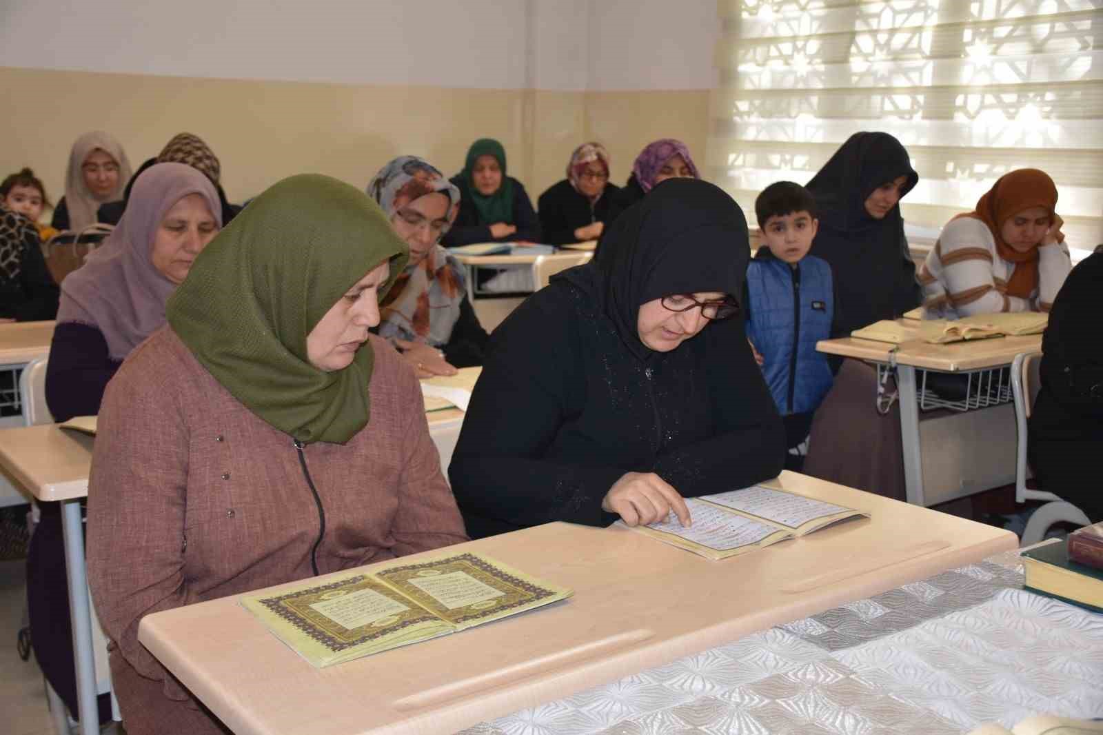 Ramazan ayında Kur’an kurslarına katılım arttı
