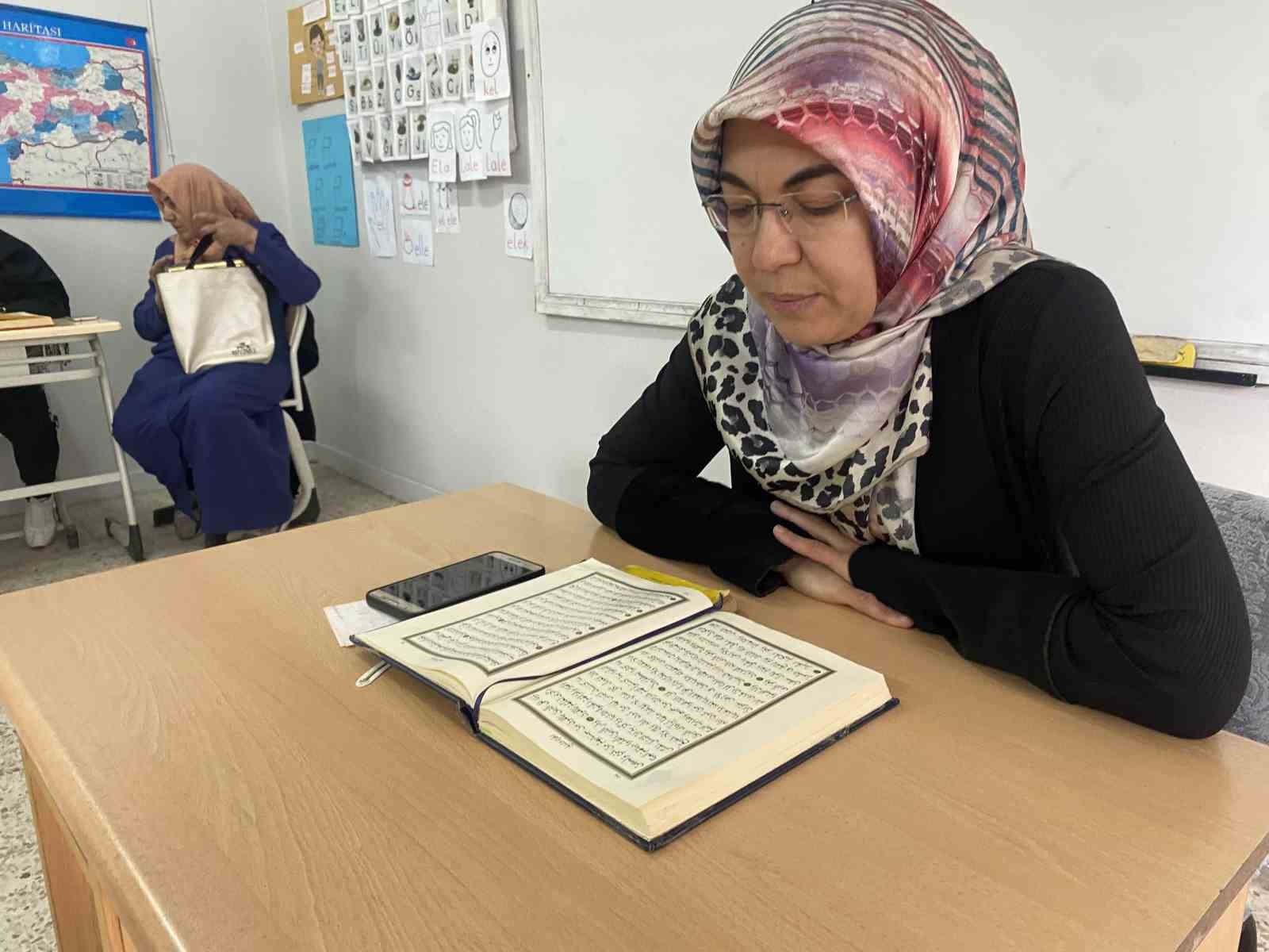 Ramazan ayında manevi eğitime yoğun ilgi
Ramazan ayında manevi eğitime yoğun ilgi