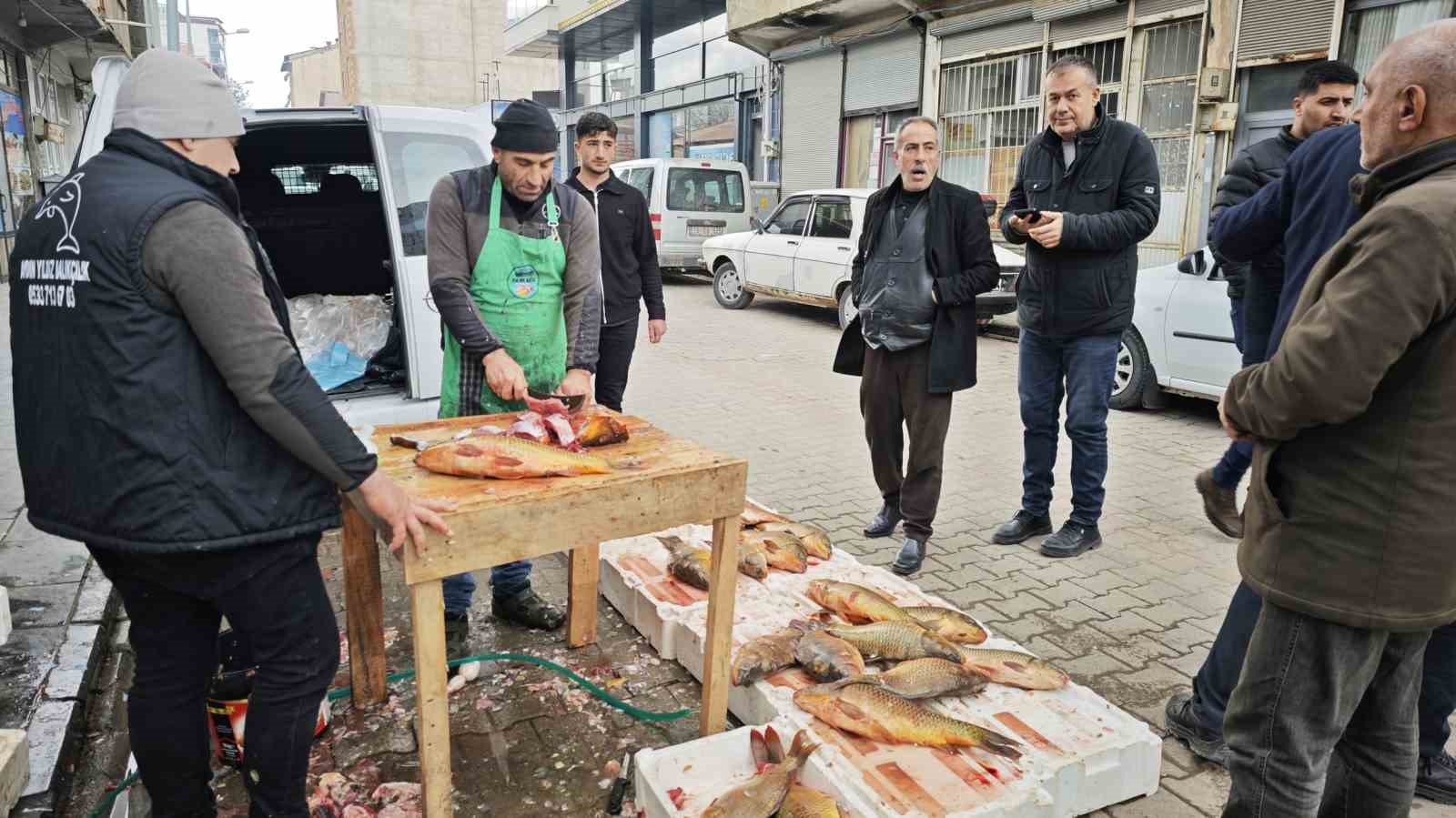 Ramazan ayında sazan balığına ilgi
