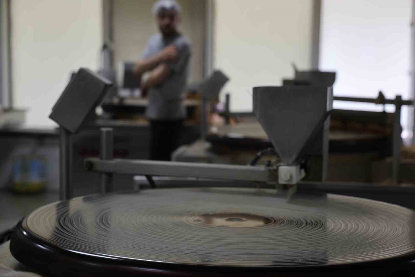 Ramazan bayramı için Diyarbakır’ın tescilli ürünleri kadayıf ve soğuk baklavaya yoğun talep
