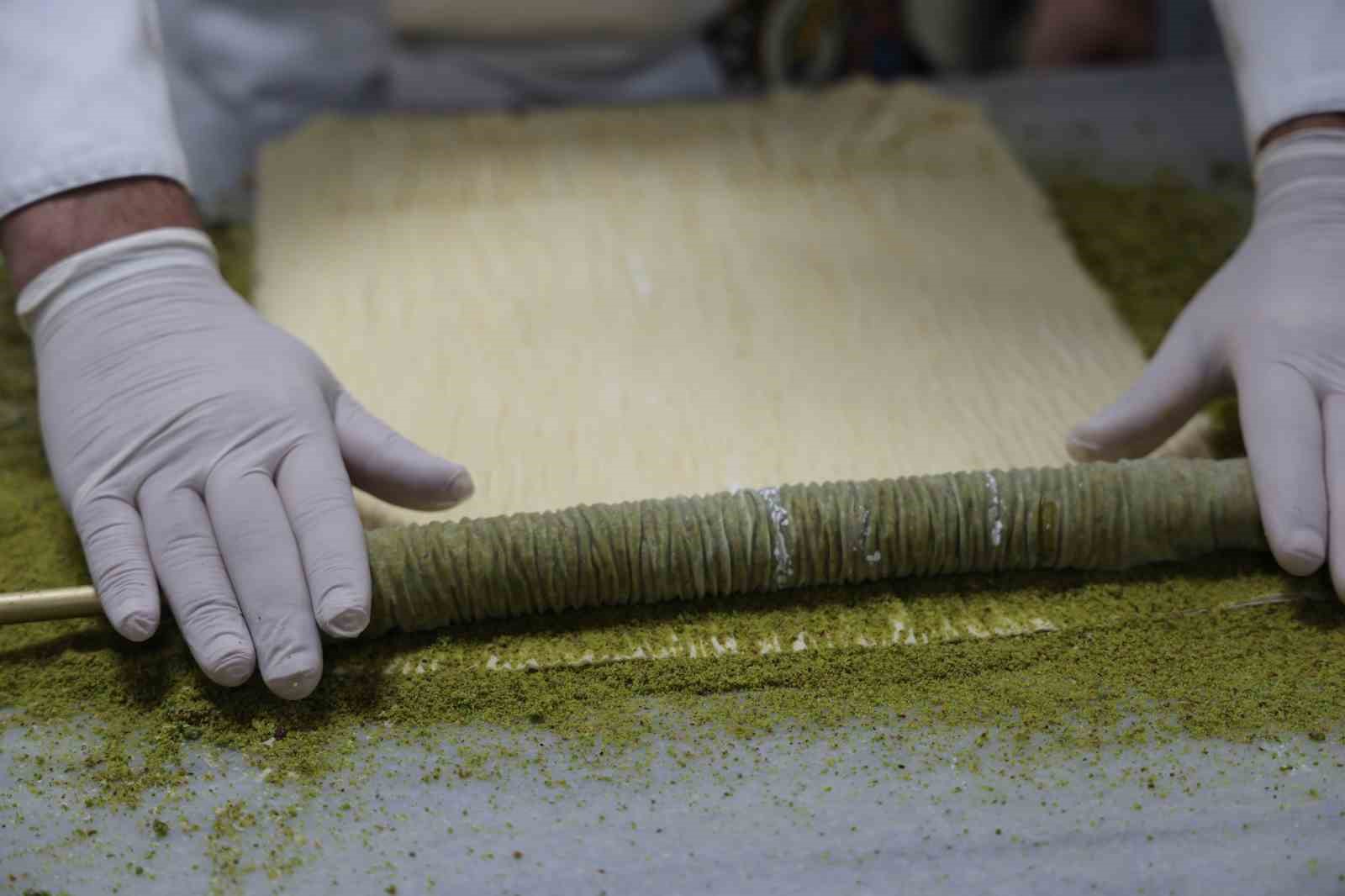 Ramazan bayramı için Diyarbakır’ın tescilli ürünleri kadayıf ve soğuk baklavaya yoğun talep
