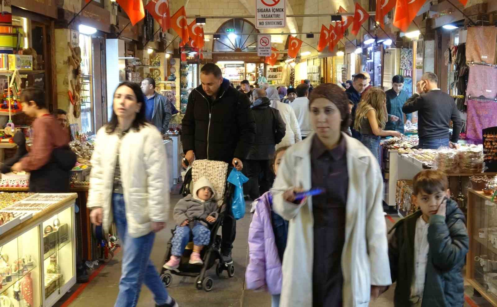 Ramazan Bayramı tatilinde Gaziantep’e ziyaretçi akını
