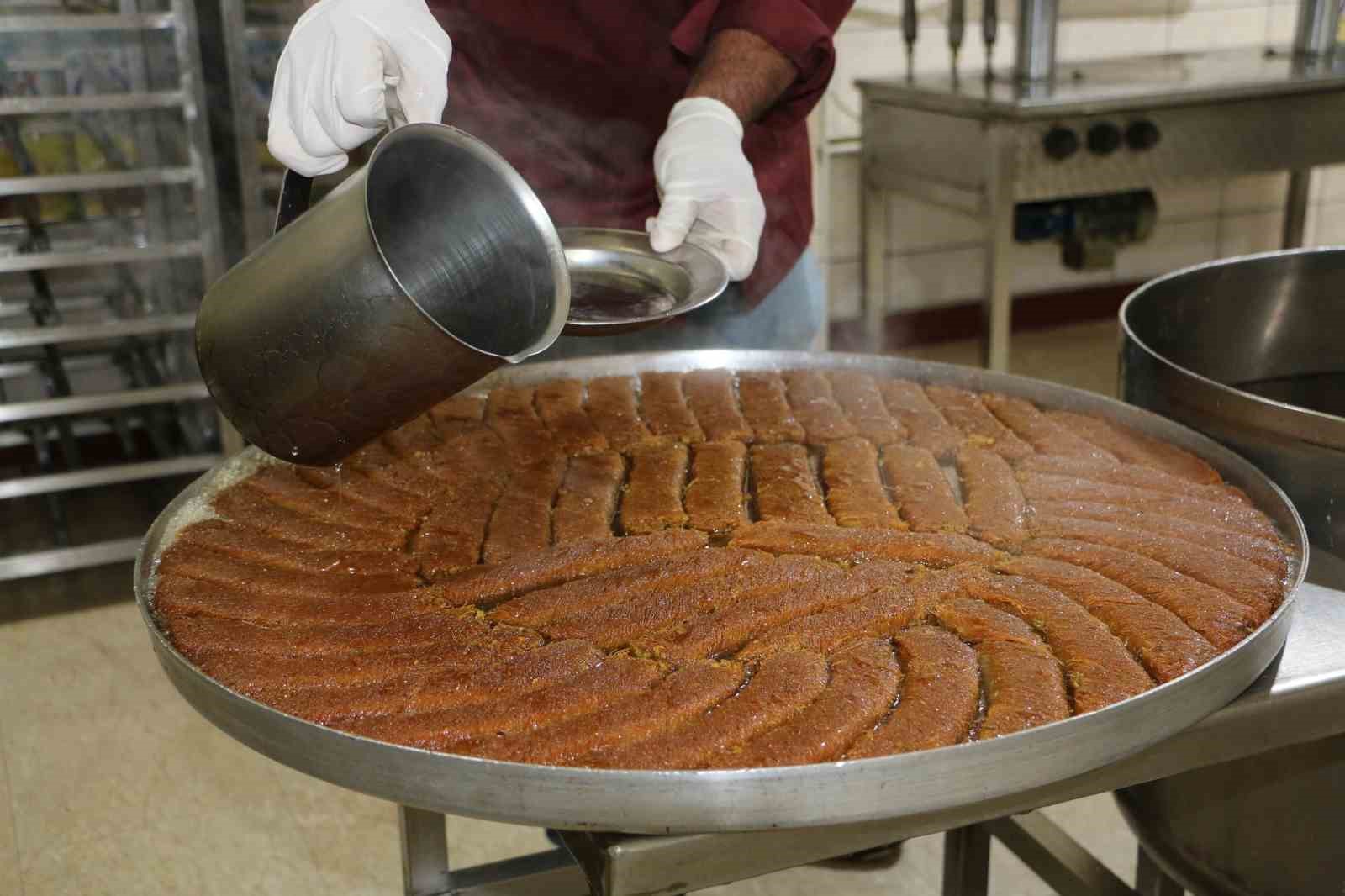 Ramazan Bayramında tatlıcılar hedef büyüttü: Tam 25 ton
