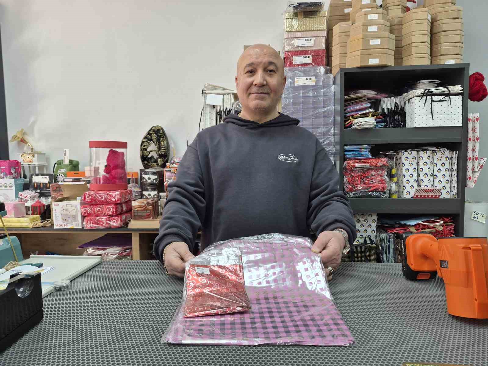 Ramazan bereketi hediyelik eşya sektörüne yaradı
