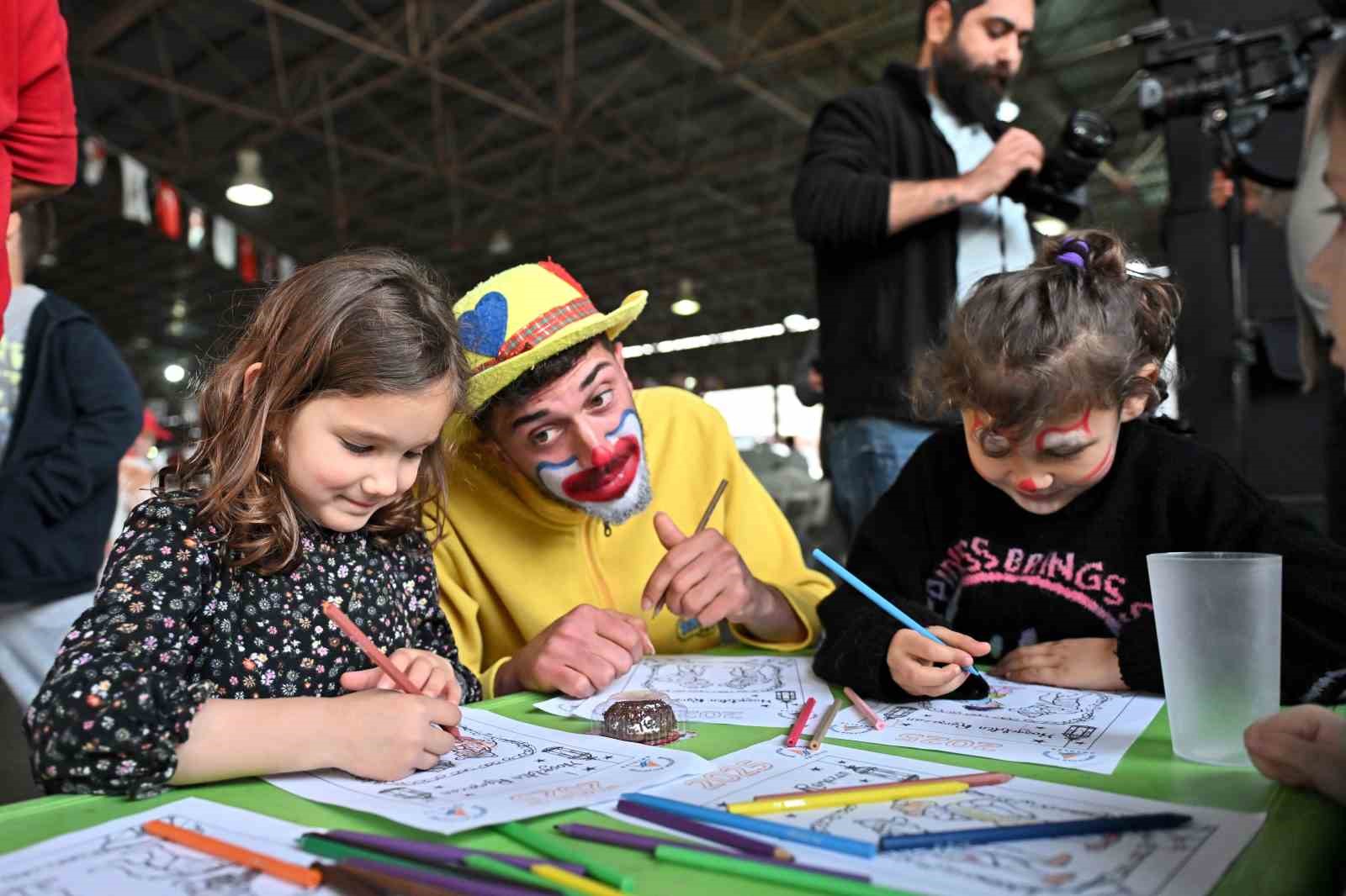 Ramazan Çarşısı 19 Şubat’ta kapılarını açıyor
Ramazan Çarşısı 19 Şubat’ta kapılarını açıyor