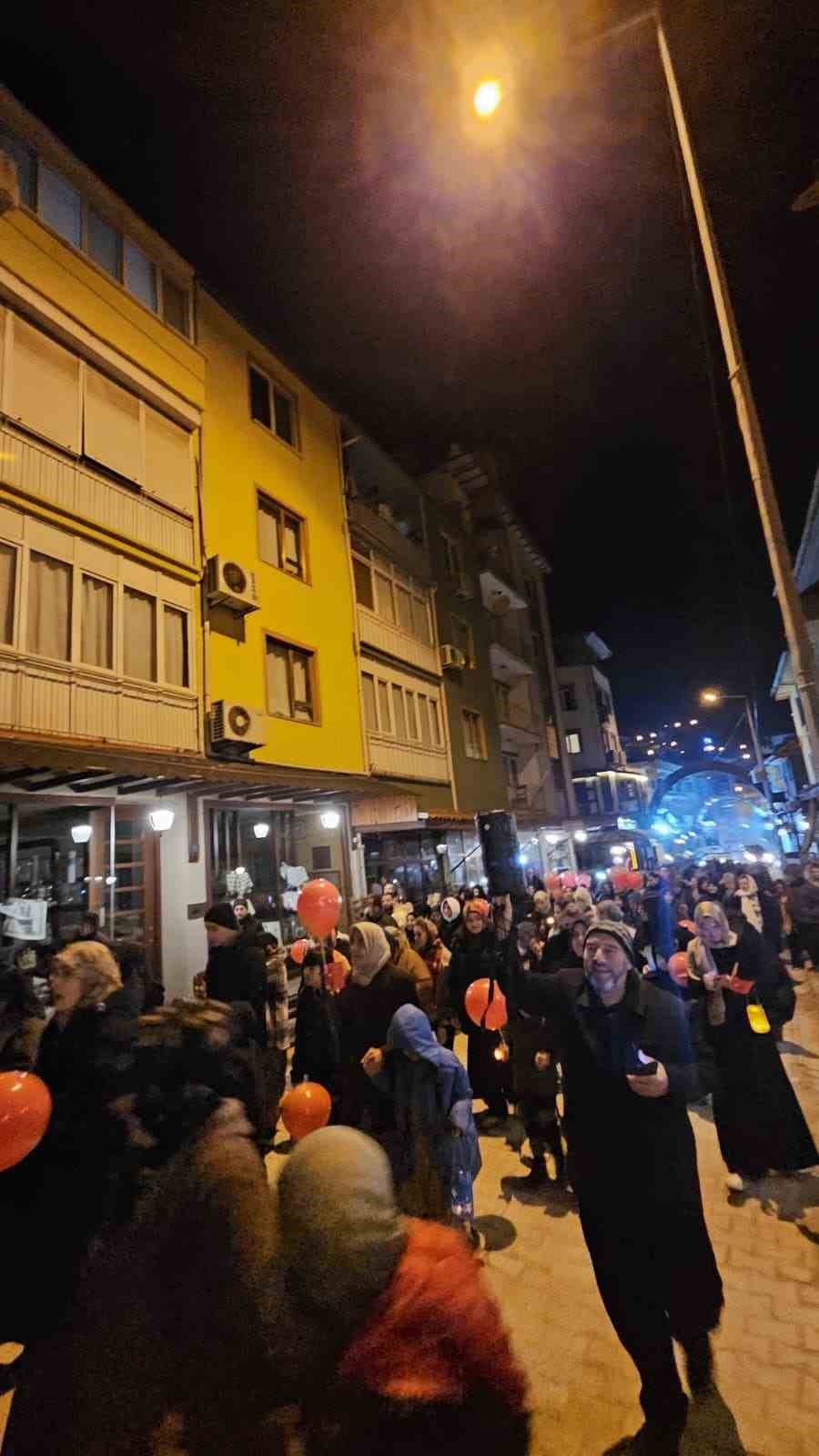 Ramazan coşkusu sokaklara taştı
