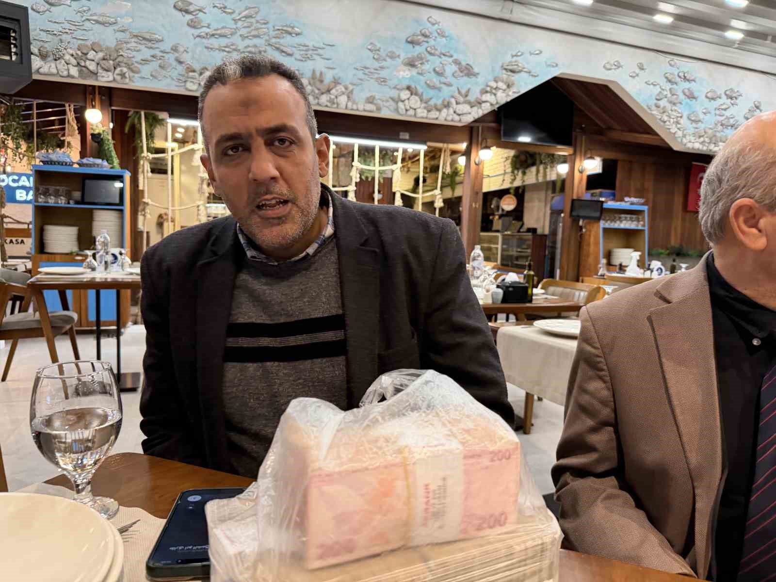 Ramazan hasılatını Gazze’ye gönderdi
