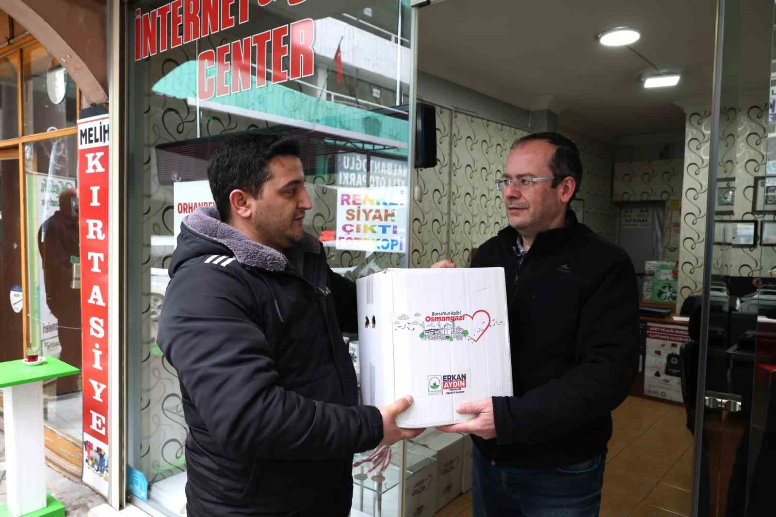 Ramazan öncesi Osmangazi’de erzak yardımları başladı
