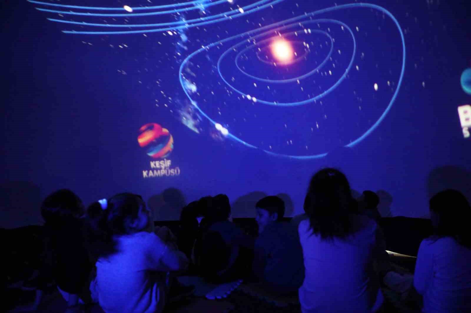 Ramazan Sokağı’nda bilim yolcuğu
