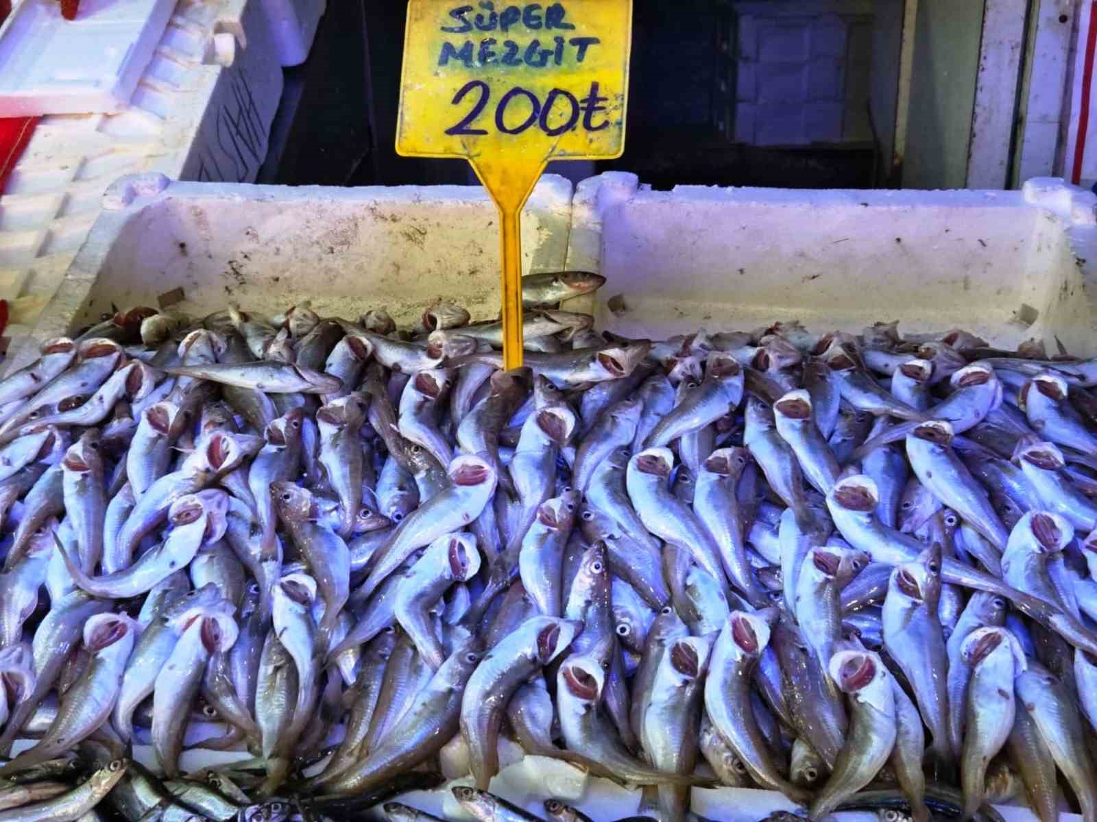 Ramazan’da balığa ilgi gün geçtikçe artıyor
