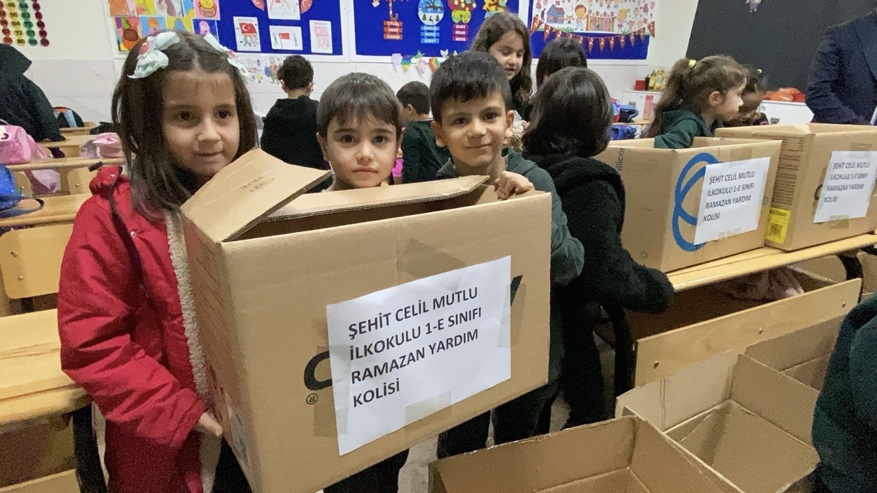 Ramazan’da minik öğrencilerden anlamlı destek
