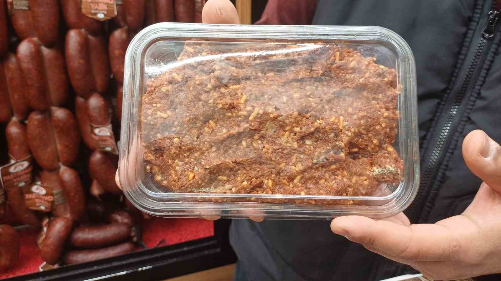 Ramazanda sucuk içine ilgi arttı
