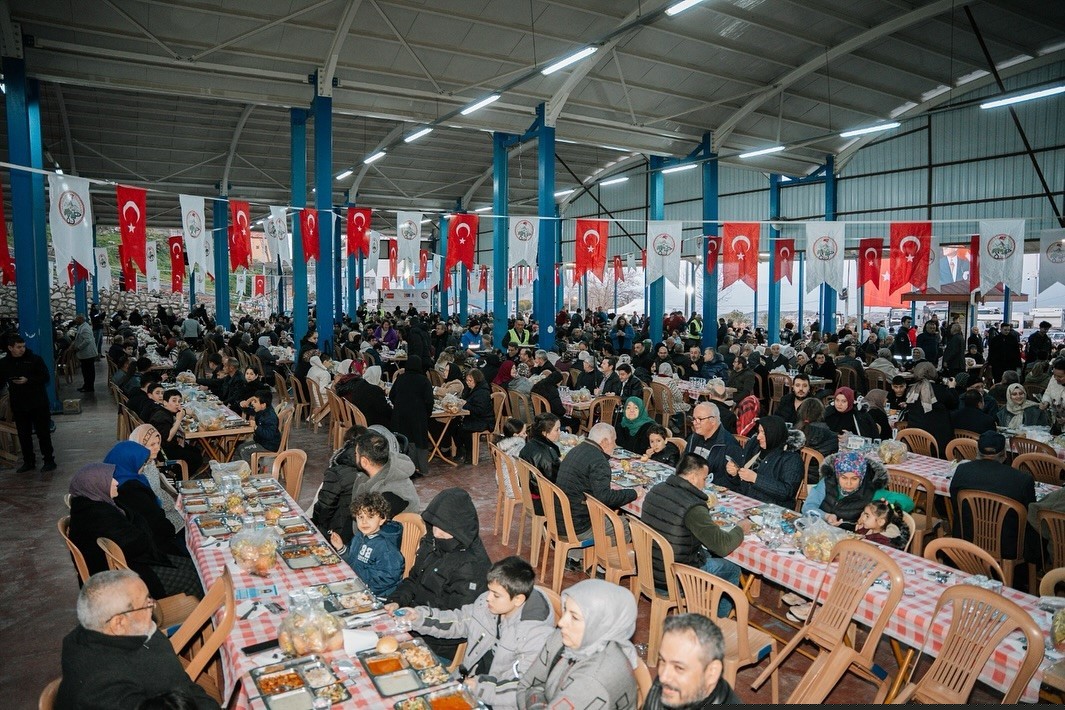 Ramazan’ın bereketi Babadağ’da paylaşıldı
