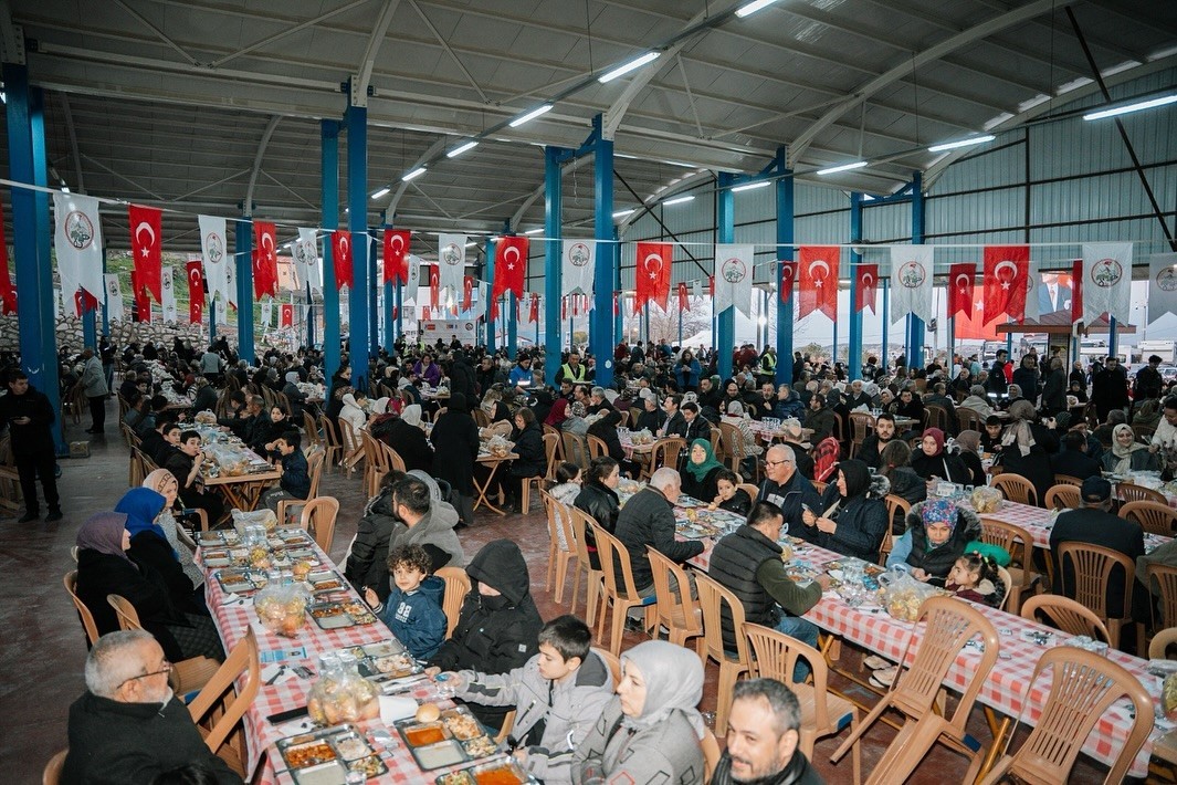 Ramazan’ın bereketi Babadağ’da paylaşıldı
