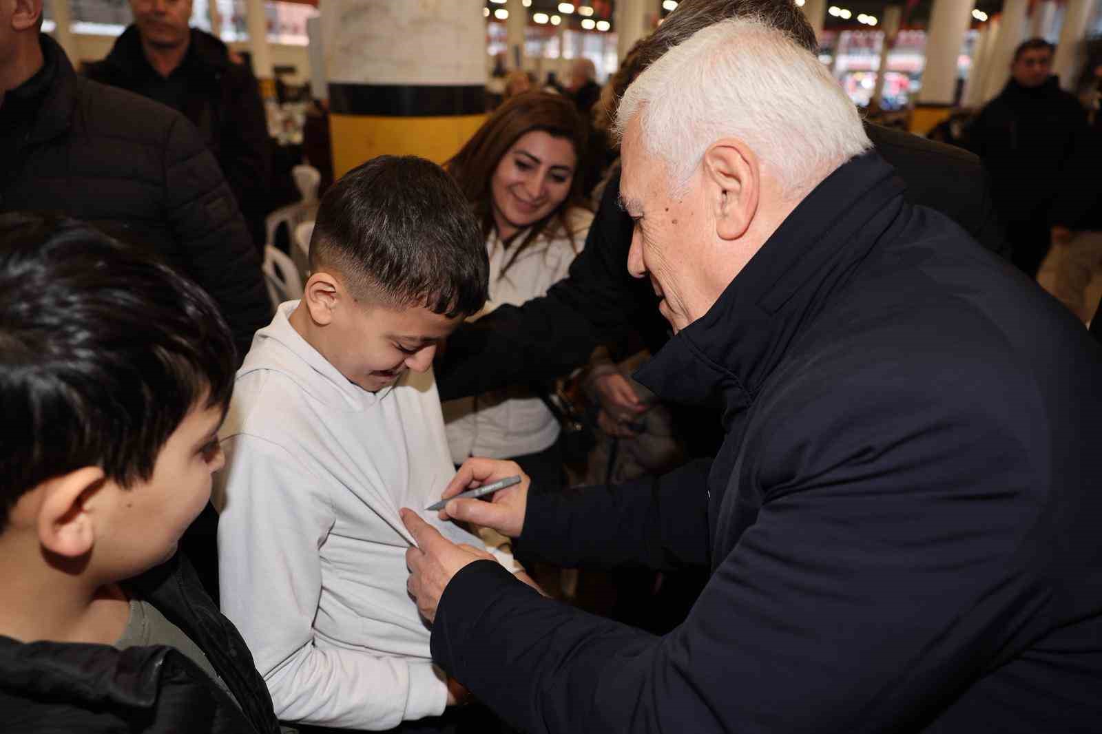 Ramazan’ın bereketi Yıldırım’da paylaşıldı
