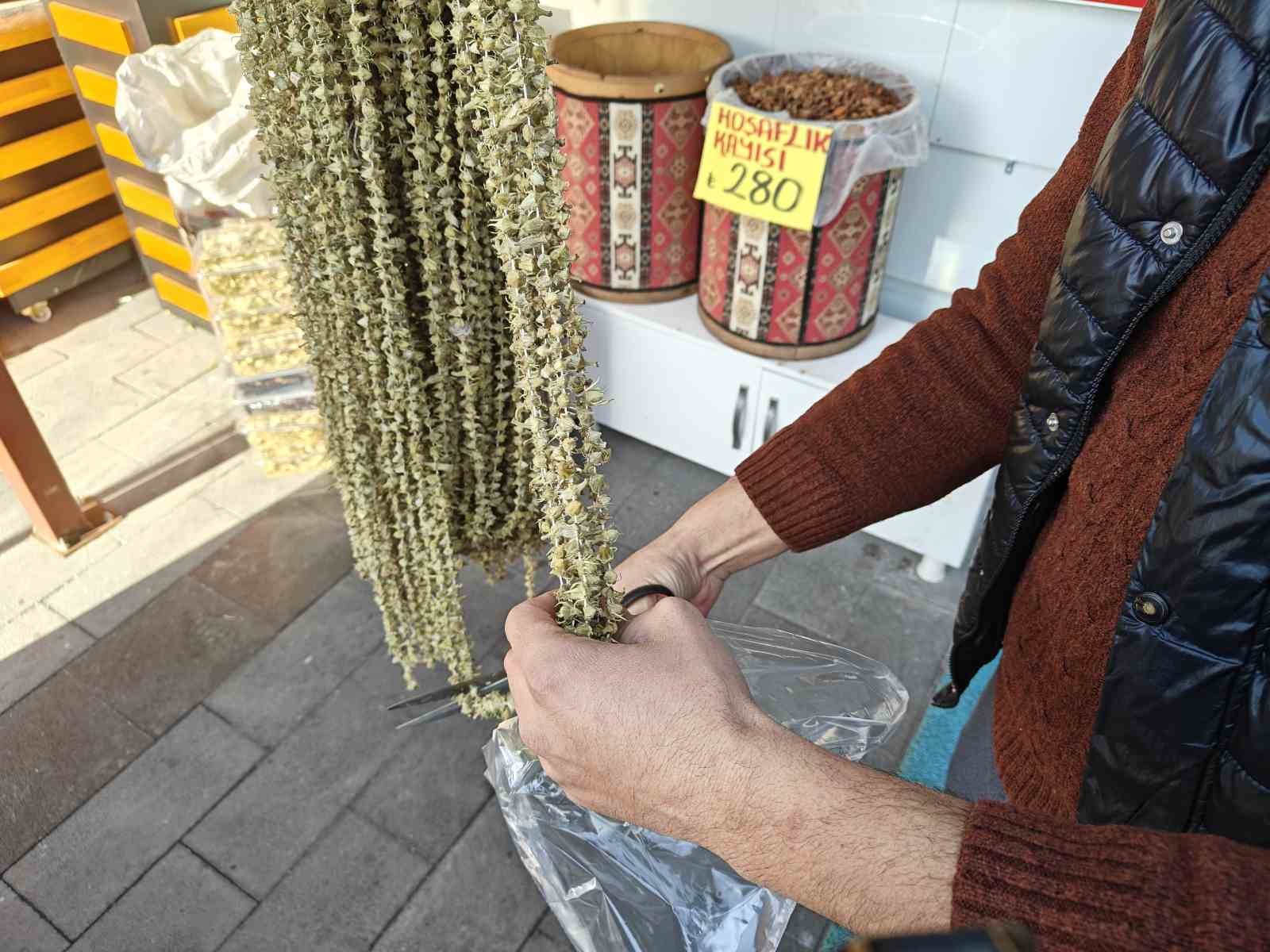 Ramazan’ın gözdesi bamya tezgahlarda
