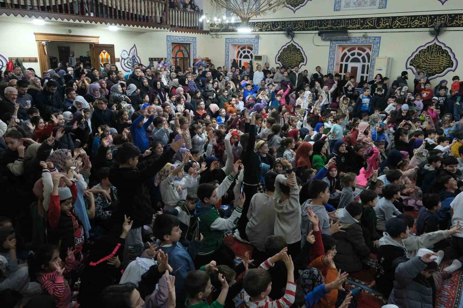 Ramazan’ın ilk hafta etkinliklerine Sakarya’da 2 bin 500 çocuk katılım sağladı
