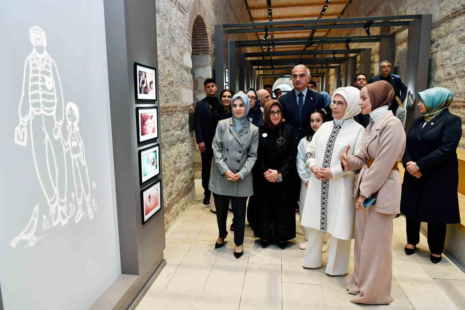 Rami Çocuk ve Sanat Bienali kapılarını açtı
