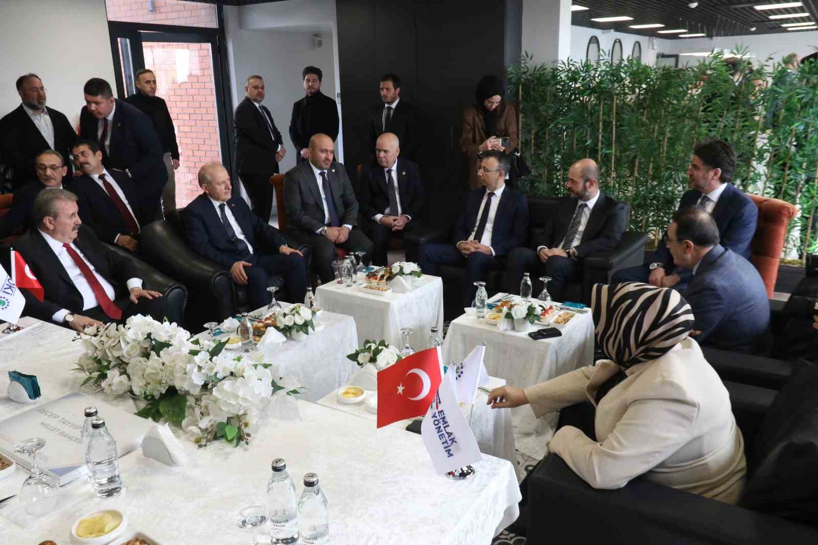 Recep Tayyip Erdoğan Millet Bahçesi’nin yeniden düzenlenmiş hali göz doldurdu
