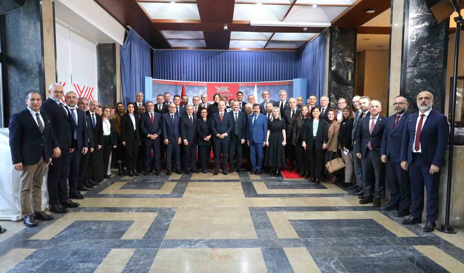 Rektör Hacımüftüoğlu, YÖK’te düzenlenen "Anadolu’da afiliye olan üniversiteler" toplantısına katıldı
Rektör Hacımüftüoğlu, YÖK’te düzenlenen "Anadolu’da afiliye olan üniversiteler" toplantısına katıldı