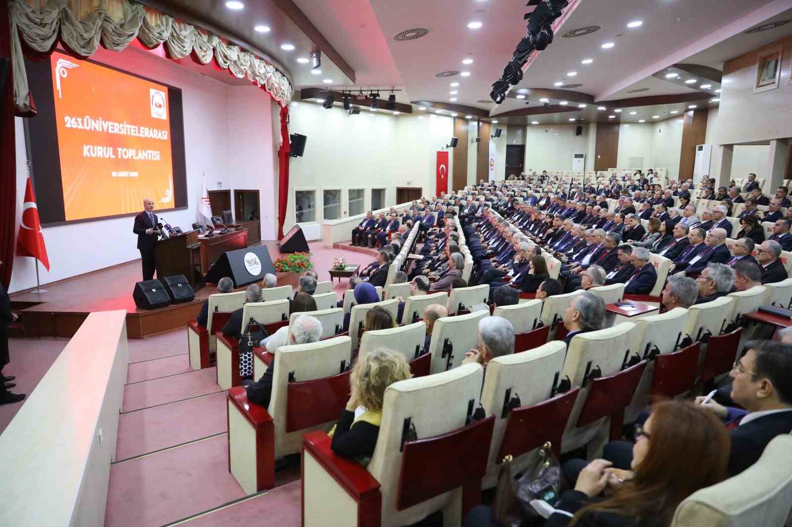 Rektör Kibar Üniversitelerarası Kurul Toplantısı’na katıldı
