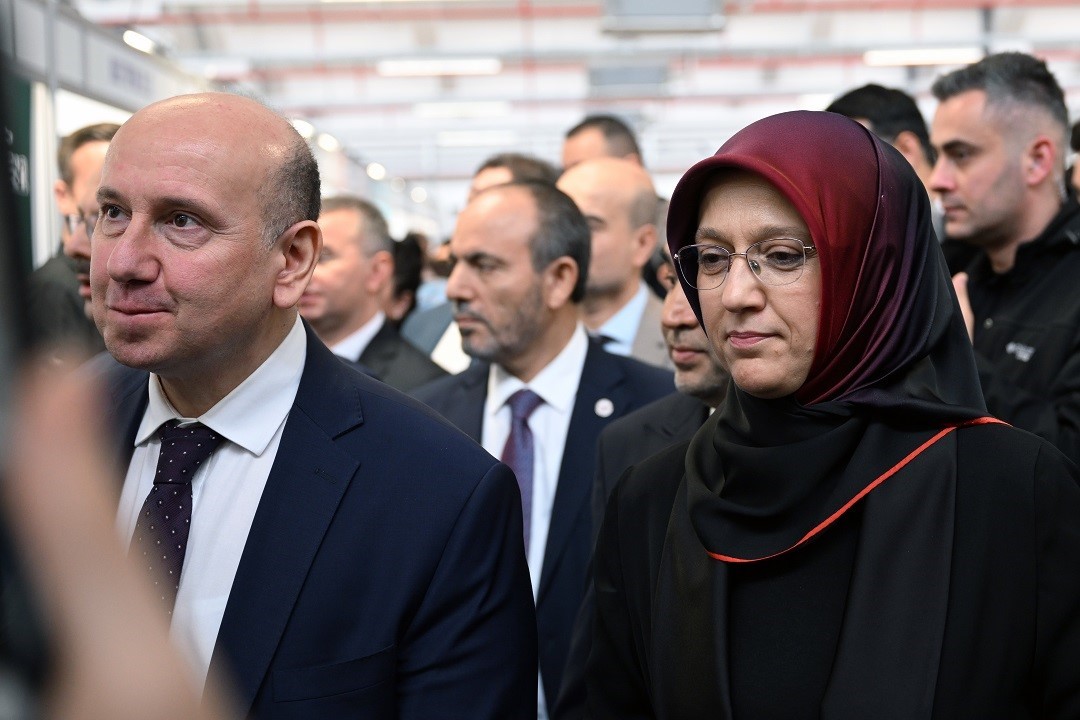 Rektör Kibar’dan gençlere kariyer vurgusu
