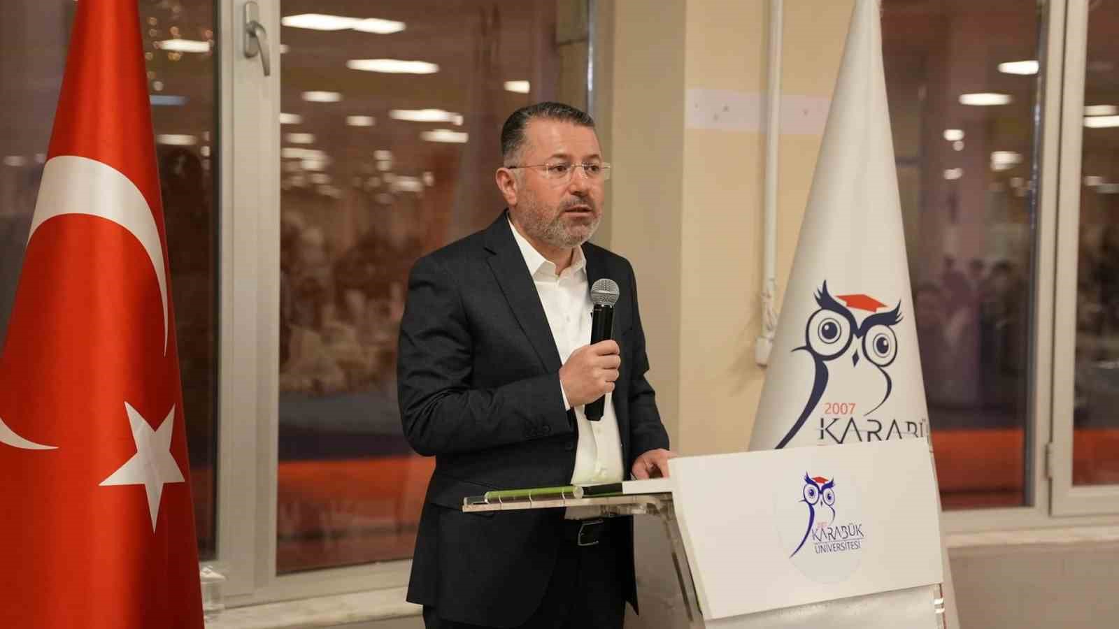 Rektör Kırışık: "Sosyalfest de Teknofest Gibi Türkiye Yüzyılı’nın hareketidir"
Rektör Kırışık: "Sosyalfest de Teknofest Gibi Türkiye Yüzyılı’nın hareketidir"