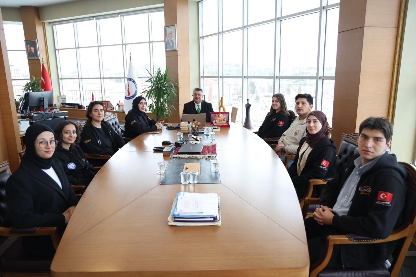 Rektör Kızıltoprak, DUSCART Öğrenci Takımını ağırladı
