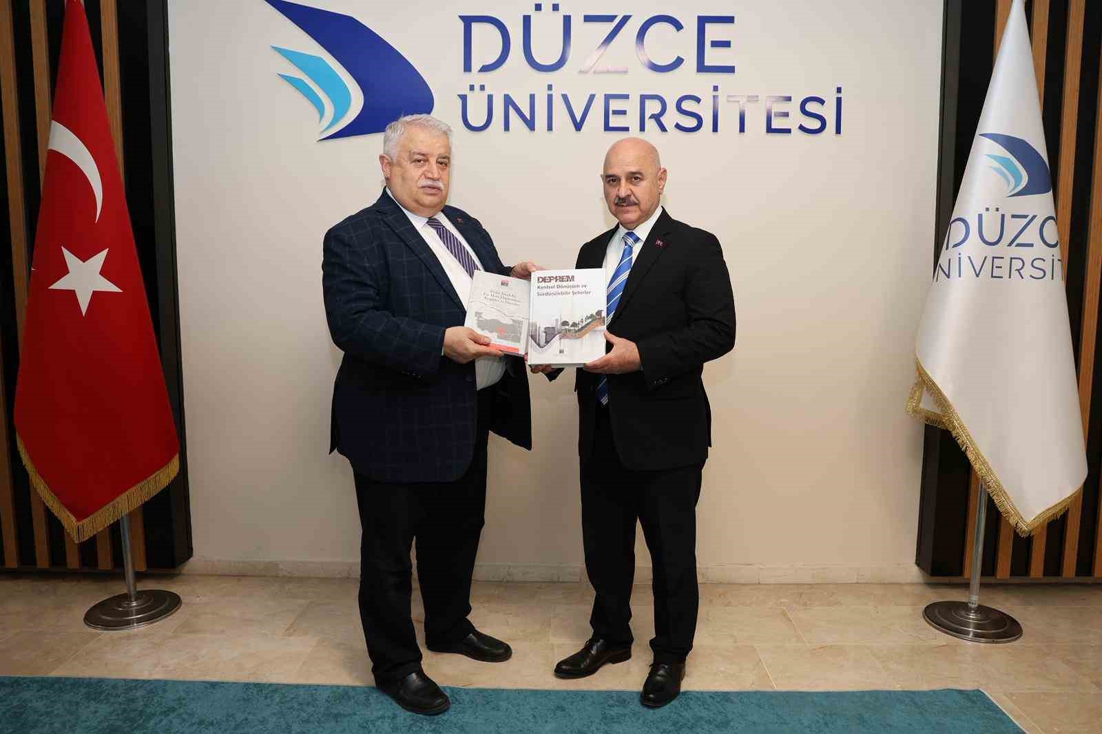 Rektör Sözbir TÜBA Başkanı Şekeri ağırladı
