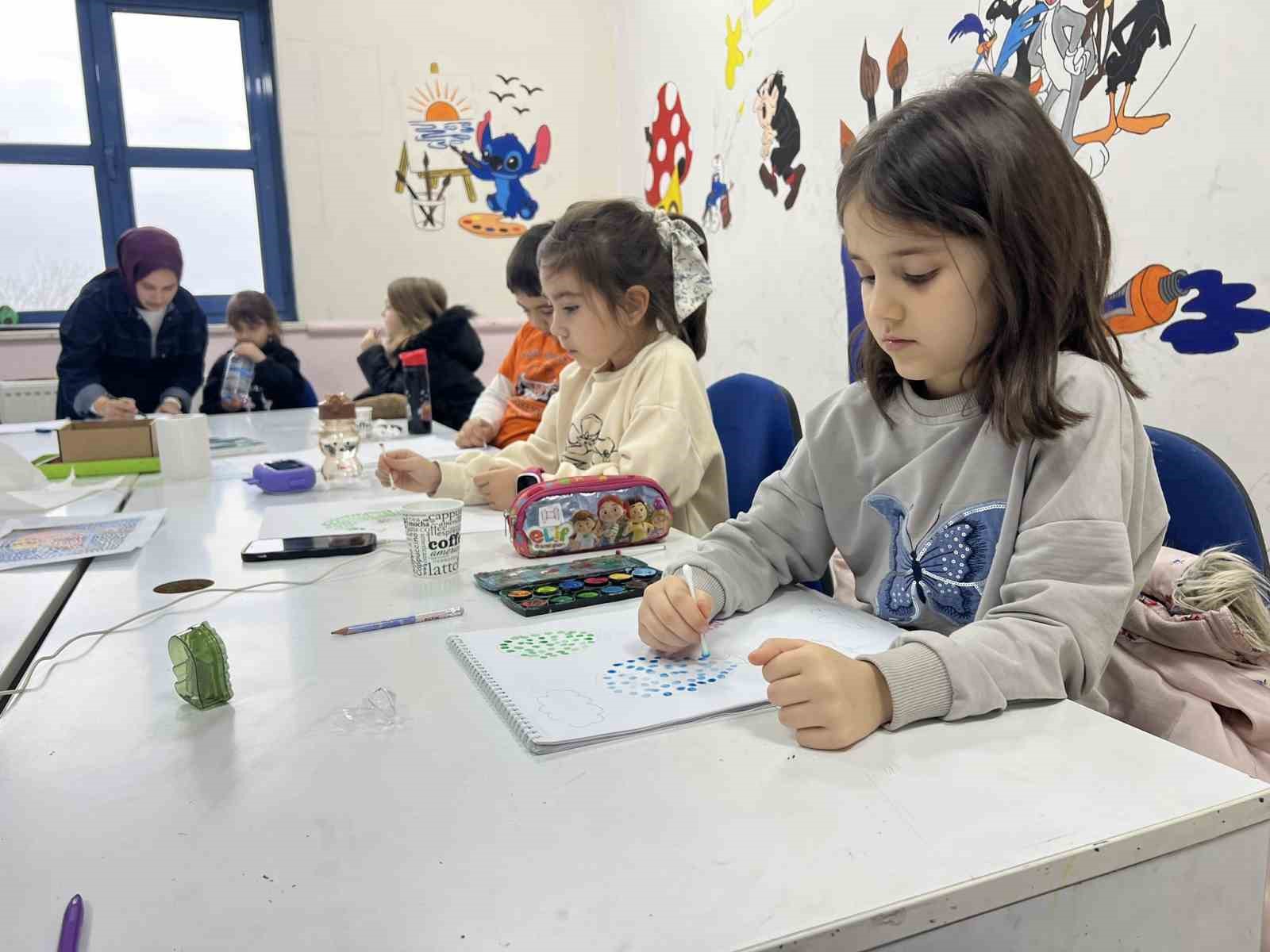 Resim kursu yoğun ilgi görüyor
