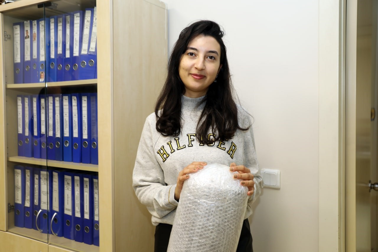 Ressam çift, Bakan Kurum’u halıya resmetti
Ressam çift, Bakan Kurum’u halıya resmetti