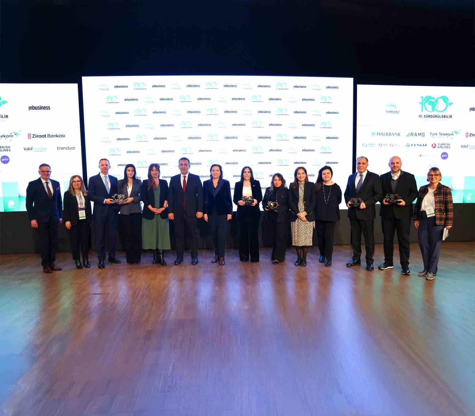 RE&UP, tekstil sektöründeki döngüsel ekonomi modeliyle Sürdürülebilirlik Liderleri Ödülü’nün sahibi oldu
RE&UP, tekstil sektöründeki döngüsel ekonomi modeliyle Sürdürülebilirlik Liderleri Ödülü’nün sahibi oldu