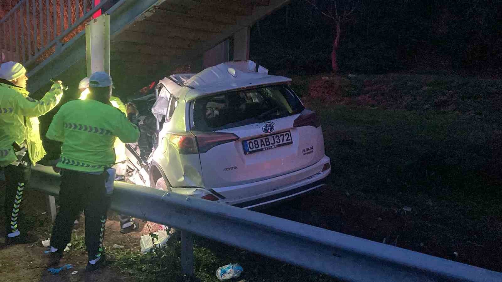 Rize’de feci kaza: 1 ölü, 1 ağır yaralı
