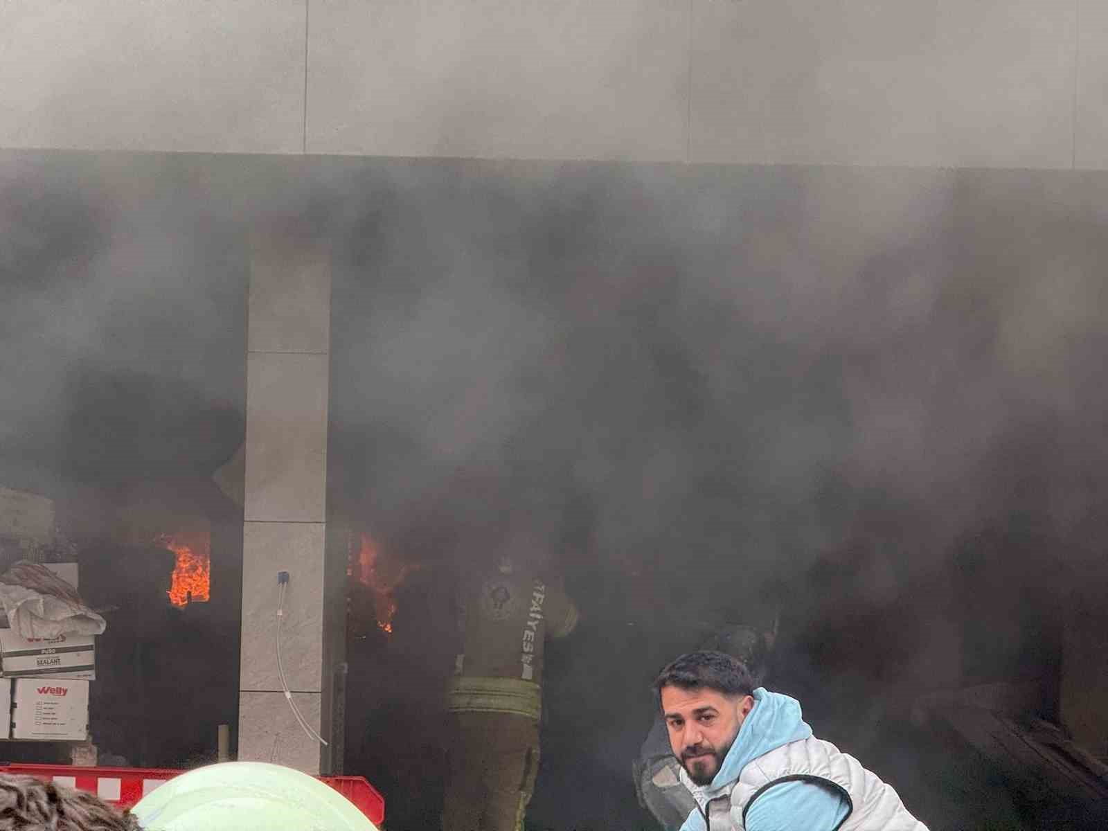 Rize’de inşaat alanında yangın
