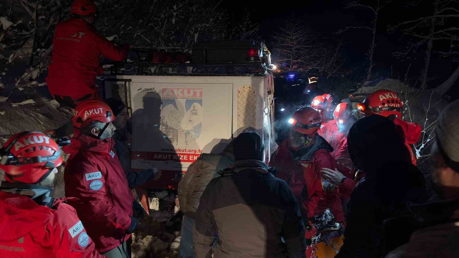 Rize’de kayıp 2 kişinin kazada hayatını kaybettiği ortaya çıktı
