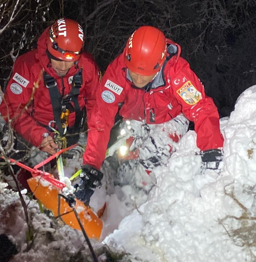 Rize’de kayıp 2 kişinin kazada hayatını kaybettiği ortaya çıktı
