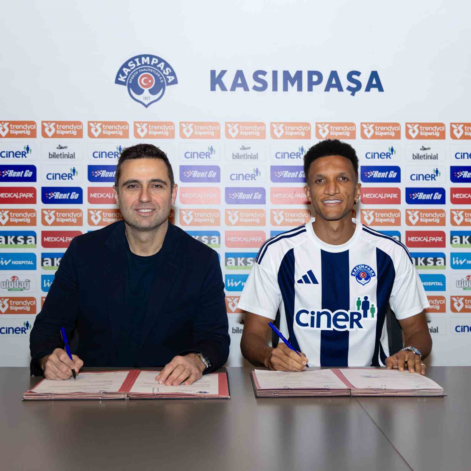 Rodrigo Becao resmen Kasımpaşa’da
