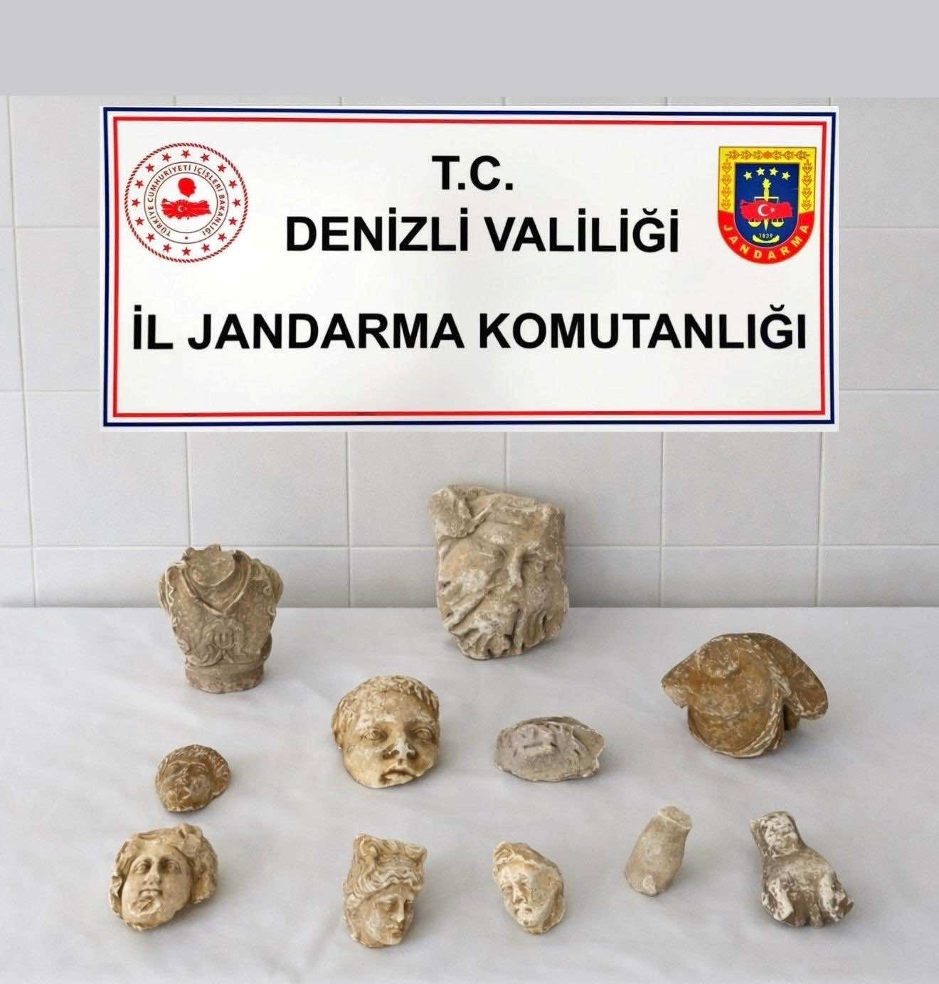 Roma dönemine ait heykel parçalarıyla yakalanan 5 şüpheli gözaltına alındı
