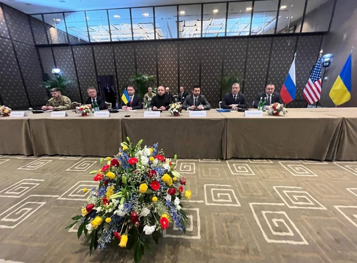 Rusya, Ukrayna, ABD üçlü görüşmeleri Cenevre’de başladı
Rusya, Ukrayna, ABD üçlü görüşmeleri Cenevre’de başladı