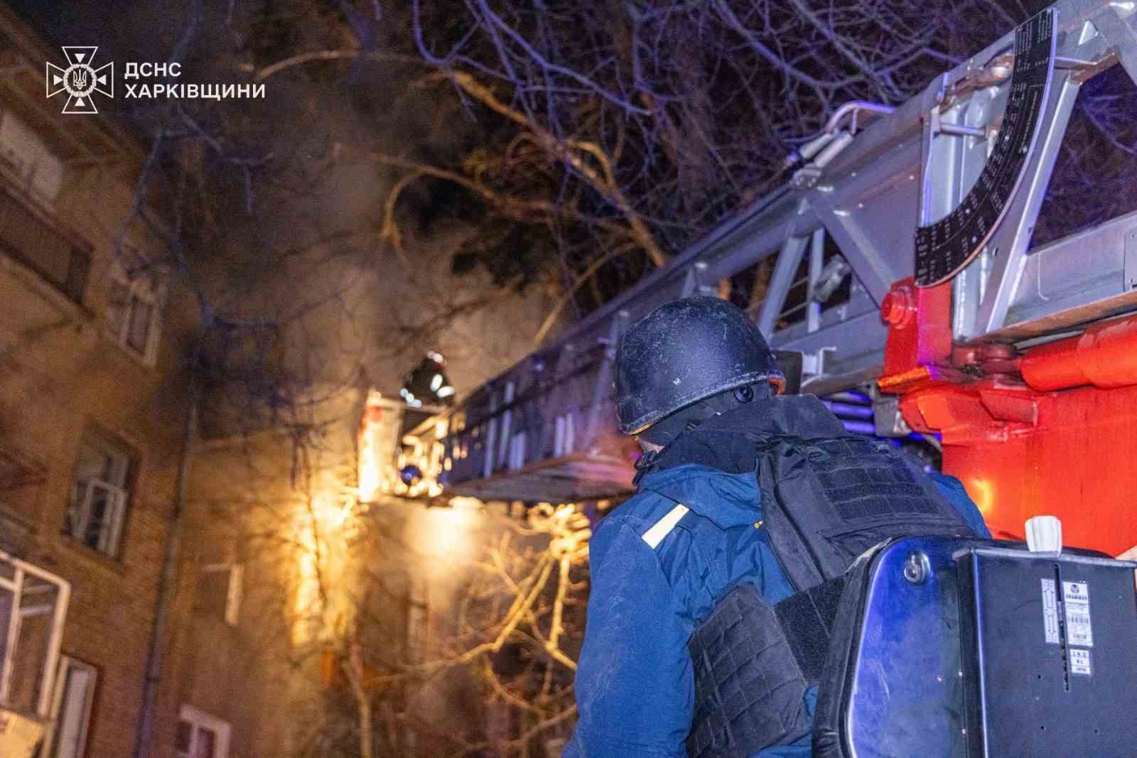 Rusya’dan Ukrayna’ya 370’den fazla dron ve 21 füze ile saldırı
Rusya’dan Ukrayna’ya 370’den fazla dron ve 21 füze ile saldırı