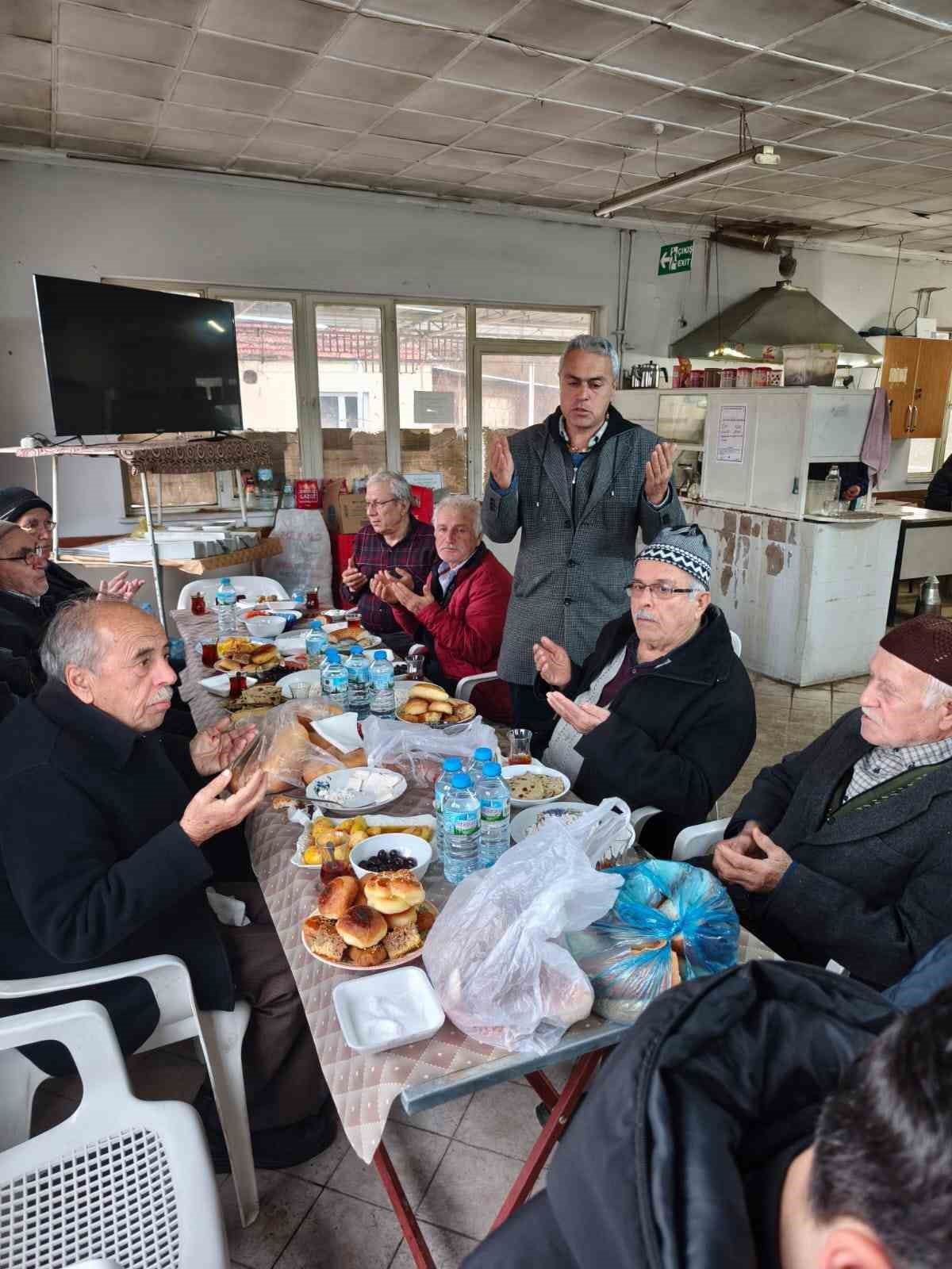 Sabah namazı buluşmaları Elderesi’nde devam etti
