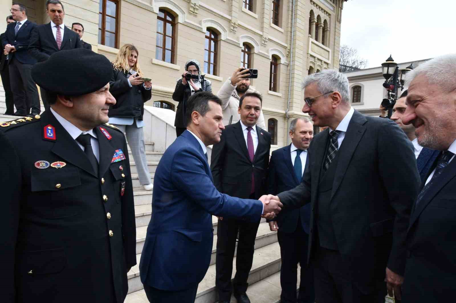 Sağlık Bakanı Kemal Memişoğlu: "Türkiye sağlık teknolojisini üreten, kendi ilacını, molekülünü üreten bir ülke haline gelme yolunda"
