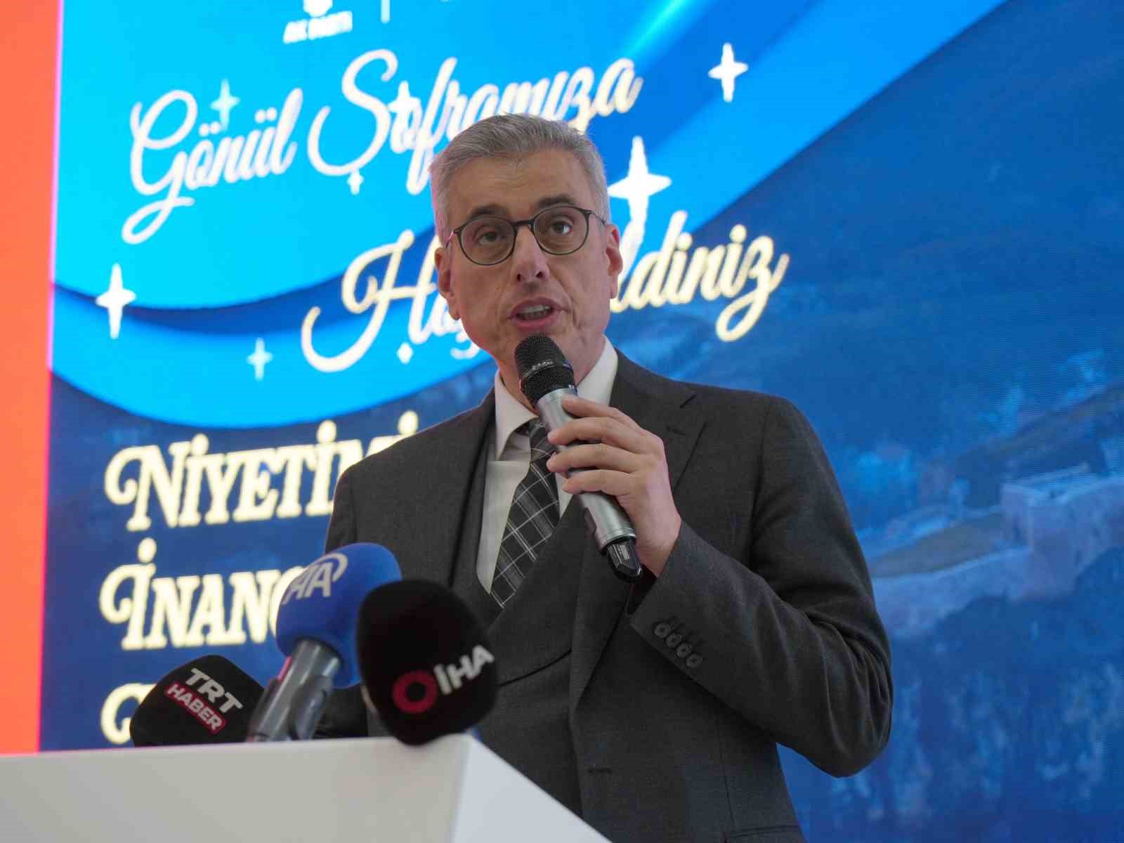 Sağlık Bakanı Memişoğlu: "Bugün Türkiye, sağlıkta bölgesinde referans gösterilen bir ülkedir"
Sağlık Bakanı Memişoğlu: "Bugün Türkiye, sağlıkta bölgesinde referans gösterilen bir ülkedir"